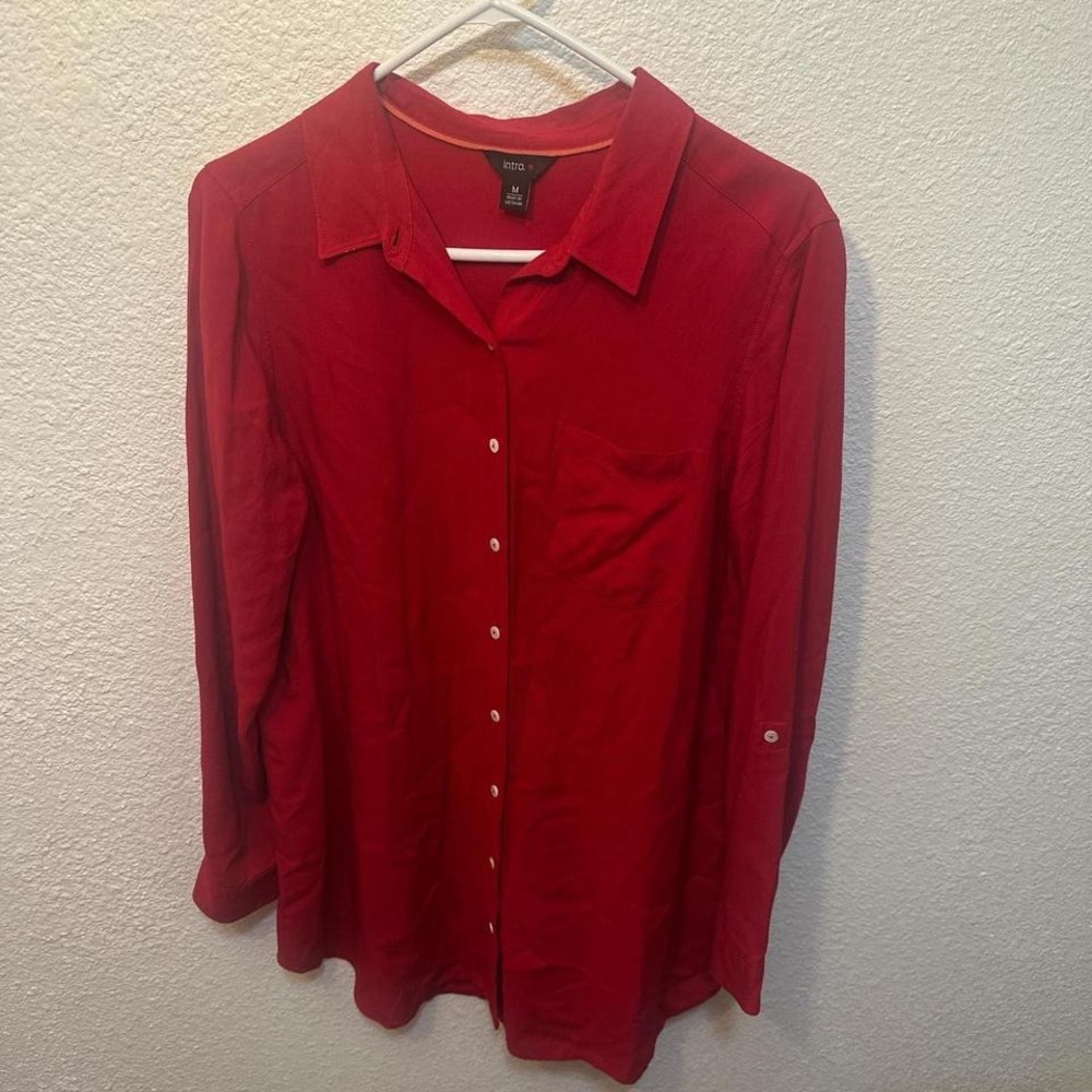 Zara Red Button-Front Long-Sleeve Blouse